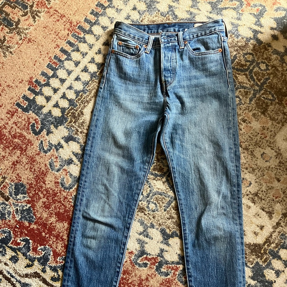 Levi’s Wedgie white oak cone denim